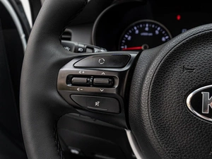 Хетчбэк Kia Rio X-Line 2019 года, 1770000 рублей, Краснодар