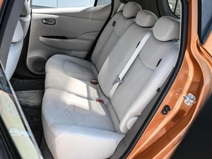 Хетчбэк Nissan Leaf 2016 года, 1197000 рублей, Кирилловка