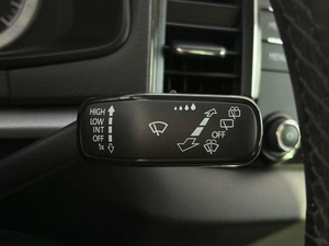Внедорожник Skoda Karoq 2020 года, 2387000 рублей, Ижевск
