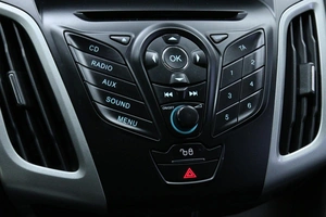 Хетчбэк Ford Focus 2011 года, 758000 рублей, Солонцы