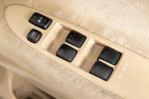 Минивэн Toyota Ipsum 2003 года, 799000 рублей, Барнаул