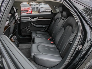 Седан Audi A8 2015 года, 1960000 рублей, Краснодар