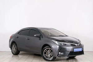 Седан Toyota Corolla 2018 года, 1749000 рублей, Красноярск