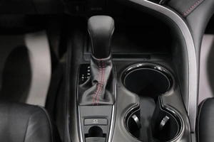 Седан Toyota Camry 2021 года, 3599000 рублей, Омск