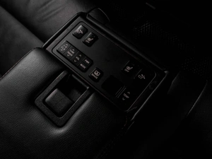 Седан Toyota Camry 2017 года, 2599000 рублей, Тюмень