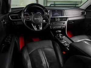 Седан Kia Optima 2019 года, 1854000 рублей, Воронеж