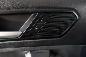 Внедорожник Volkswagen Tiguan 2020 года, 2699000 рублей, Пермь