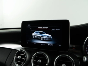 Седан Mercedes-benz C-класс 2015 года, 1988055 рублей, Москва