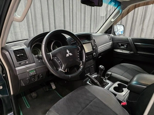 Внедорожник Mitsubishi Pajero 2008 года, 1465000 рублей, Красноярск