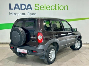 Внедорожник Chevrolet Niva 2012 года, 655000 рублей, Красноярск