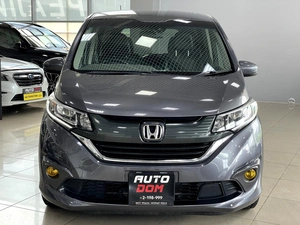 Минивэн Honda Freed 2017 года, 1467000 рублей, Солонцы