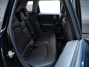 Хетчбэк MINI Cooper 2020 года, 2299077 рублей, Москва
