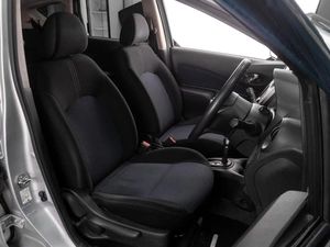 Хетчбэк Nissan Note 2013 года, 949000 рублей, Тюмень