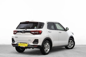 Внедорожник Toyota Raize 2020 года, 1749000 рублей, Барнаул
