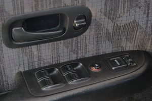 Внедорожник Honda CR-V 2003 года, 889000 рублей, Омск