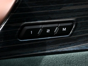 Внедорожник Geely Monjaro 2023 года, 3290000 рублей, Волгоград