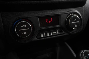 Седан Kia Rio 2012 года, 940000 рублей, Омск