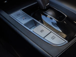 Седан Hyundai Elantra 2023 года, 1935600 рублей, Волгоград