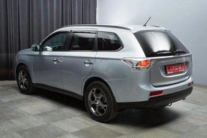 Внедорожник Mitsubishi Outlander 2012 года, 1449000 рублей, Красноярск