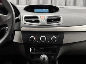 Седан Renault Fluence 2010 года, 570000 рублей, Красноярск