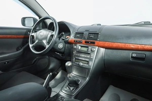 Седан Toyota Avensis 2006 года, 729000 рублей, Новосибирск