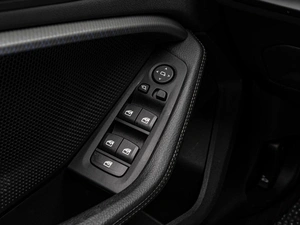 Седан BMW 2 серия 2022 года, 3870000 рублей, Краснодар