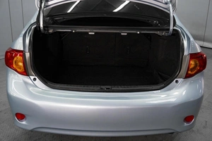 Седан Toyota Corolla 2008 года, 930000 рублей, Омск