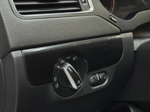 Седан Volkswagen Jetta 2012 года, 1047000 рублей, Красноярск