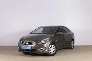 Седан Hyundai Solaris 2014 года, 869000 рублей, Новосибирск