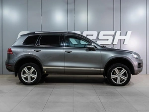 Внедорожник Volkswagen Touareg 2013 года, 2749000 рублей, Воронеж