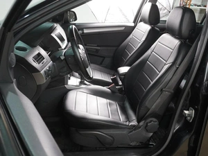 Универсал Opel Astra 2012 года, 669000 рублей, Воронеж