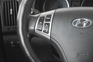 Седан Hyundai Elantra 2010 года, 709000 рублей, Кемерово