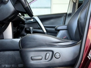Внедорожник Toyota RAV4 2016 года, 2200000 рублей, Уфа