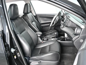 Внедорожник Toyota RAV4 2017 года, 2400000 рублей, Ростов-на-Дону