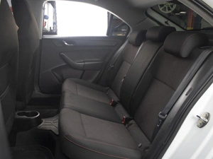 Лифтбек Skoda Rapid 2014 года, 920000 рублей, Омск