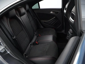 Седан Mercedes-benz CLA-класс 2015 года, 2149077 рублей, Москва
