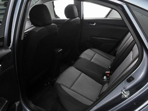 Седан Hyundai Solaris 2018 года, 1387000 рублей, Воронеж