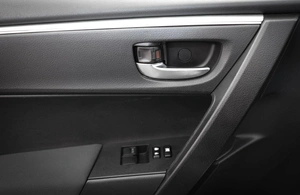 Седан Toyota Corolla 2018 года, 1550000 рублей, Орёл