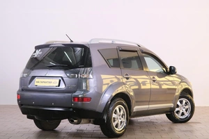 Внедорожник Mitsubishi Outlander 2007 года, 1049000 рублей, Омск