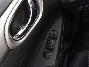 Седан Nissan Sentra 2014 года, 1029000 рублей, Саратов