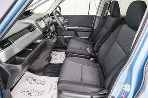 Минивэн Honda Freed 2018 года, 1589000 рублей, Красноярск