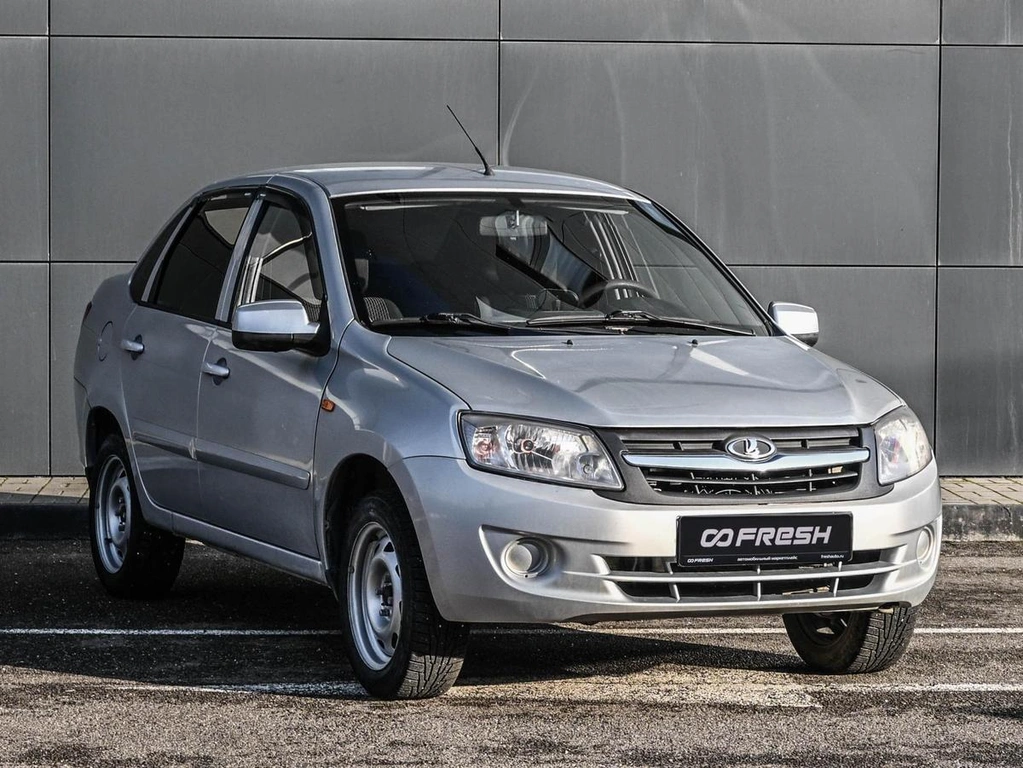 Седан ВАЗ (LADA) Granta 2013 года, 479000 рублей, Кирилловка