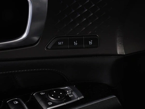 Внедорожник Kia Sorento 2021 года, 3659000 рублей, Красный Пахарь