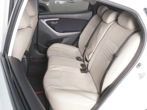 Седан Hyundai Elantra 2013 года, 1190000 рублей, Ростов-на-Дону