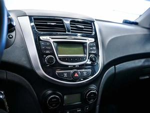 Седан Hyundai Solaris 2011 года, 840000 рублей, Красноярск