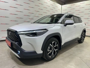Внедорожник Toyota Corolla Cross 2024 года, 2890000 рублей, Красноярск