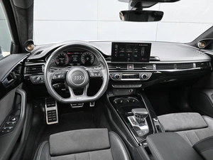Седан Audi A4 2020 года, 2999000 рублей, Кирилловка