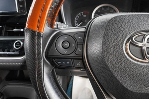 Хетчбэк Toyota Corolla 2019 года, 1949000 рублей, Барнаул