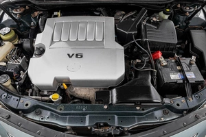 Седан Toyota Camry 2006 года, 1049000 рублей, Барнаул