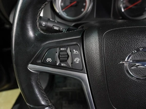 Хетчбэк Opel Astra 2012 года, 999000 рублей, Воронеж